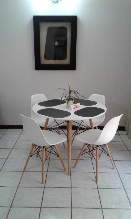 Protea Park Self Catering Guesthouse Rustenburg Extérieur photo